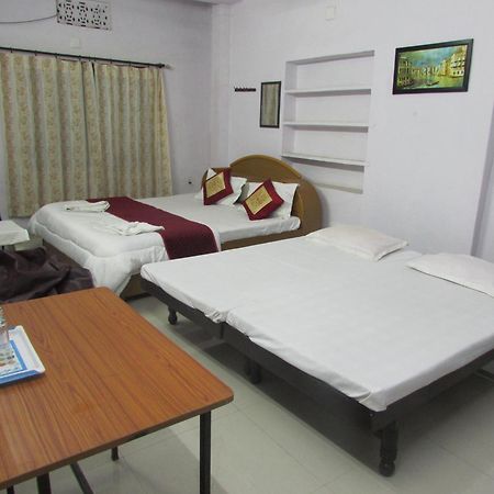 Ashish Guest House, Goverdhan Vilas Udaipur Exteriör bild