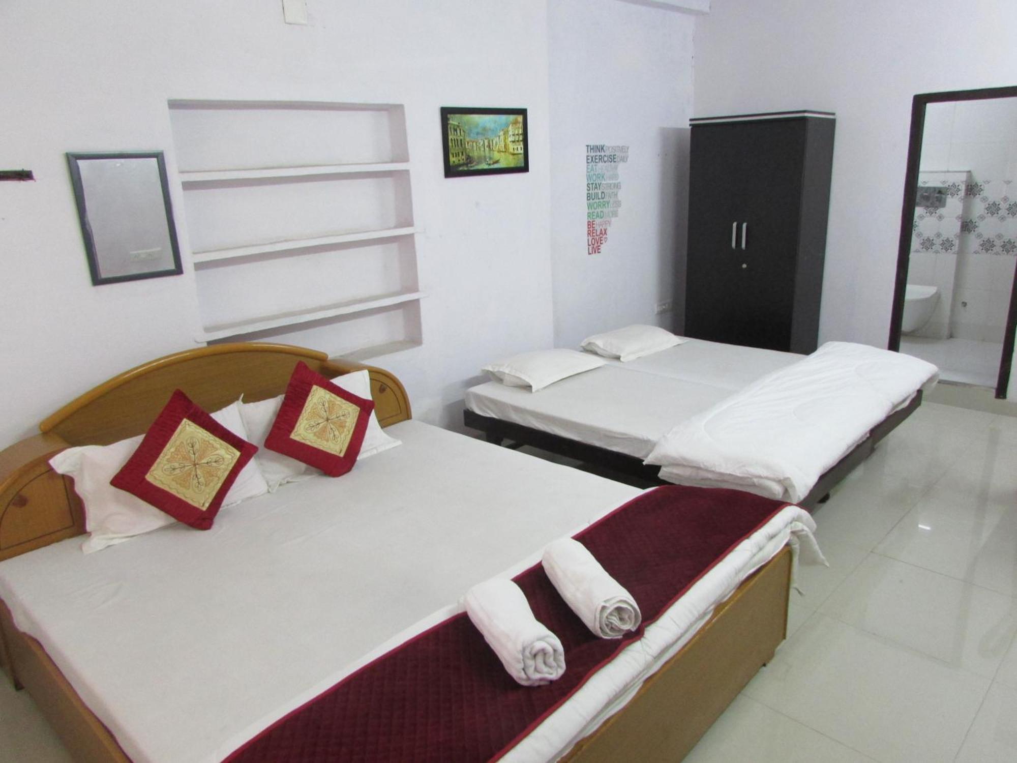 Ashish Guest House, Goverdhan Vilas Udaipur Exteriör bild