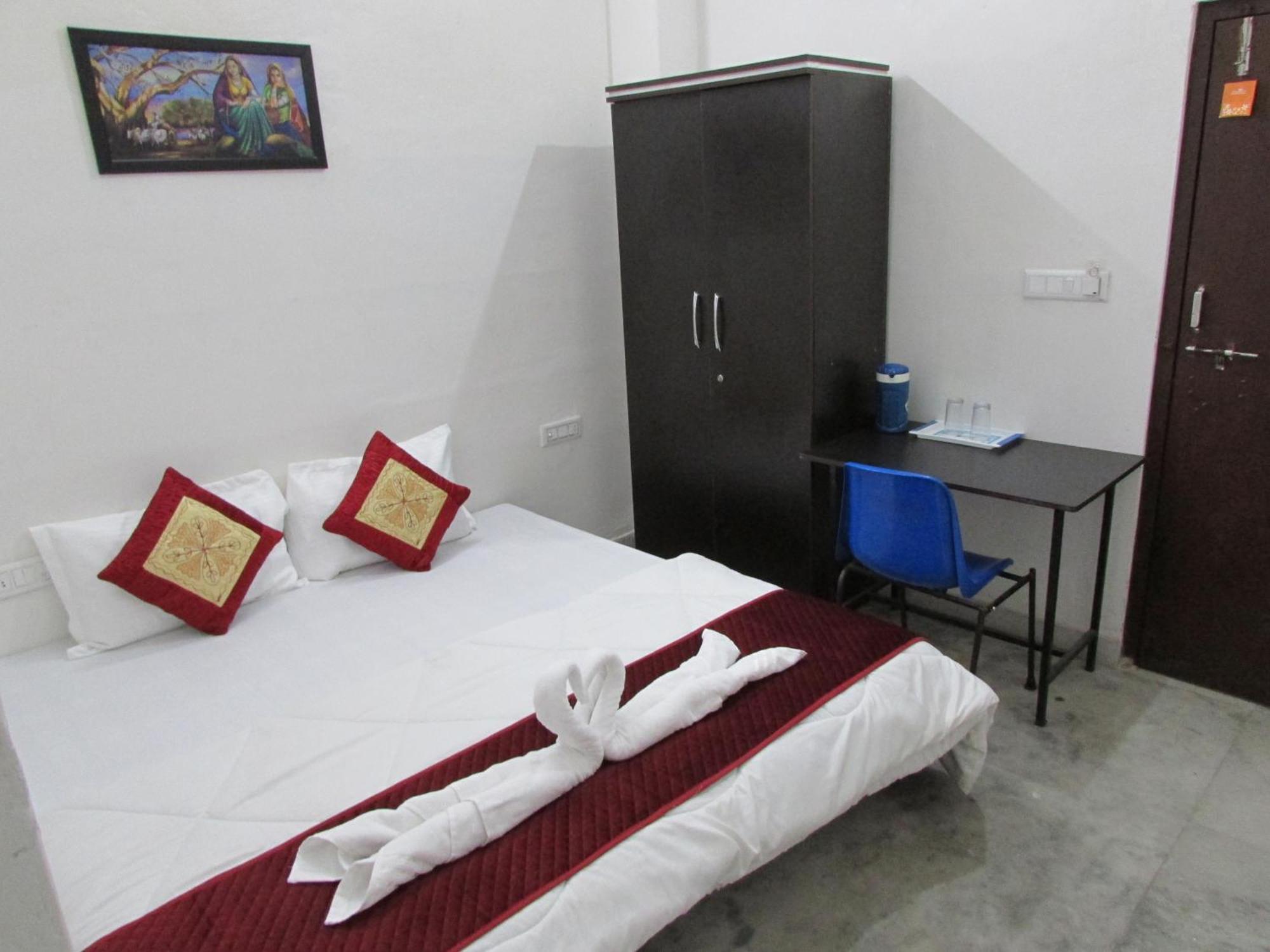Ashish Guest House, Goverdhan Vilas Udaipur Exteriör bild